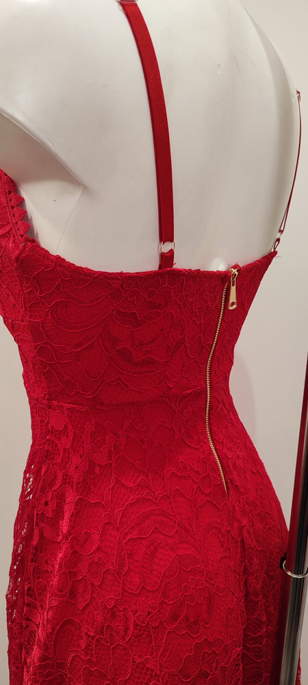 ROBE DENTELLE & ROUGE