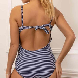 MAILLOT DE BAIN A RAYURES  & BLEU MARINE