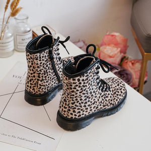 BOTTINES FOURREES LEOPARD & LACETS